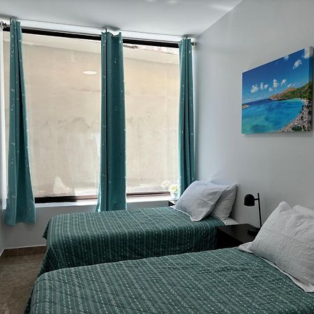Appartement 2Br Downtown High Ceiling Free Parking And Wifi à Honolulu Extérieur photo